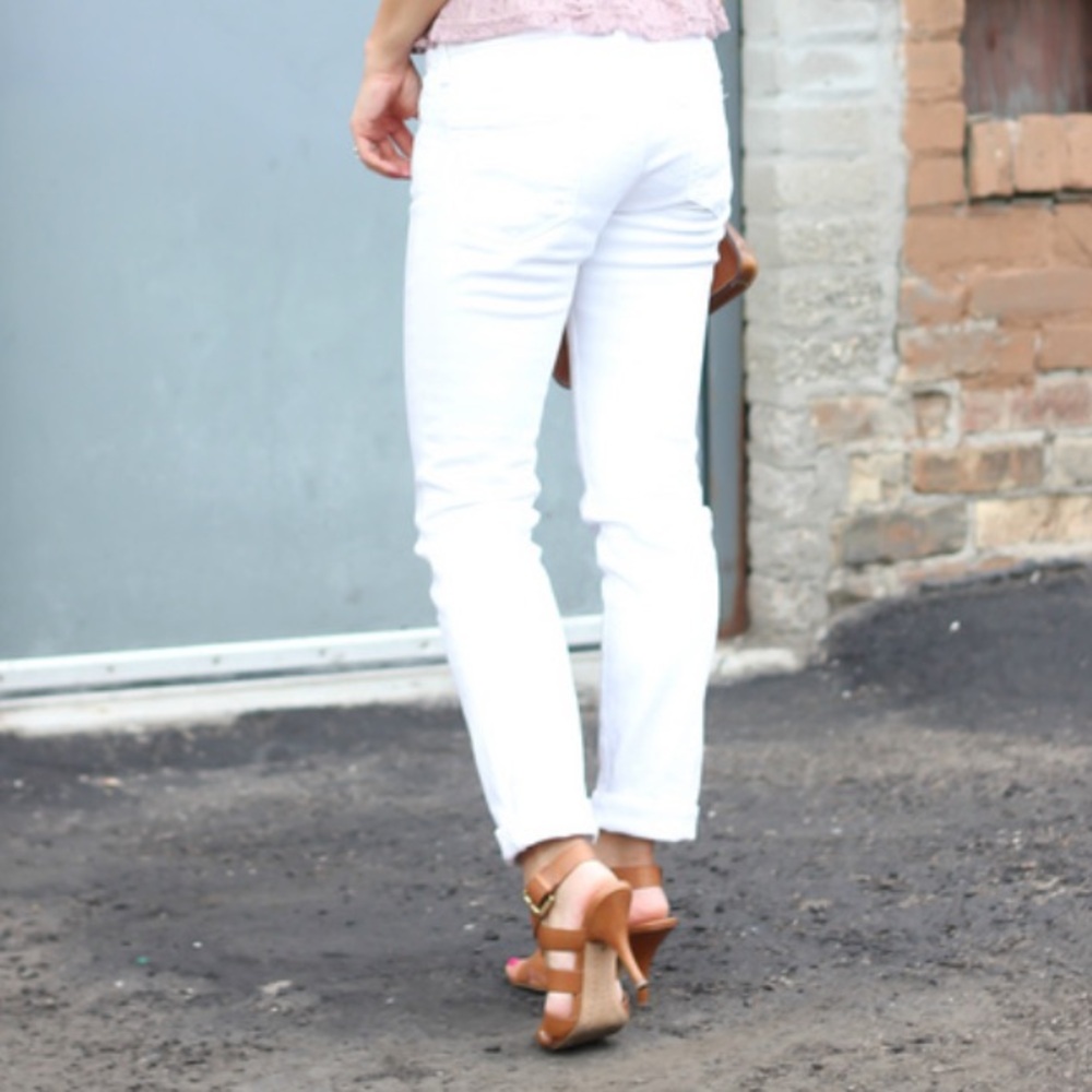 AG Adriano Goldschmied Stretchy White Stilt Roll-Up Cigarette Slim Jeans 30R